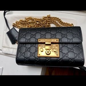 Gucci Padlock Small in Black Monogram Leather